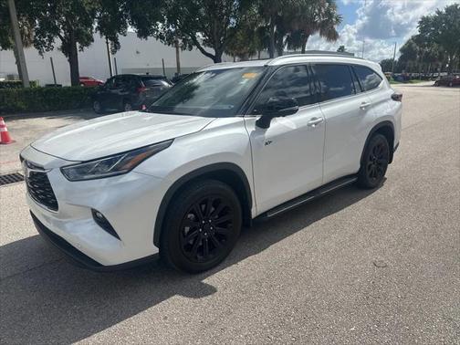 2024 Toyota Highlander Limited