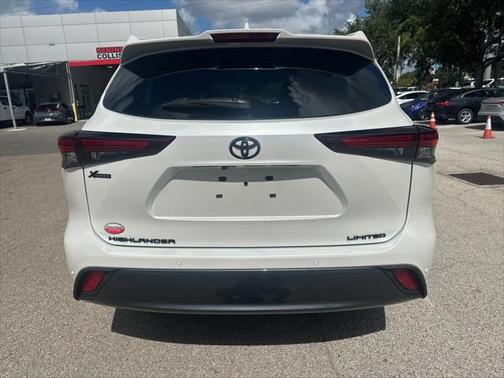 2024 Toyota Highlander Limited