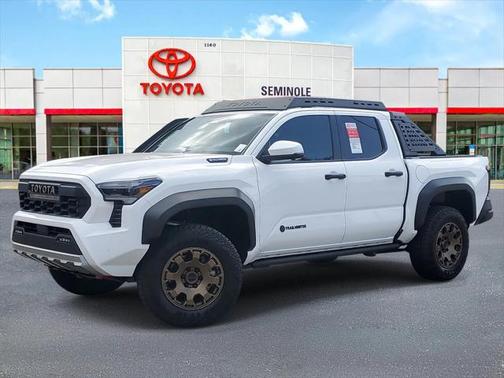 2025 Toyota Tacoma Hybrid Trailhunter