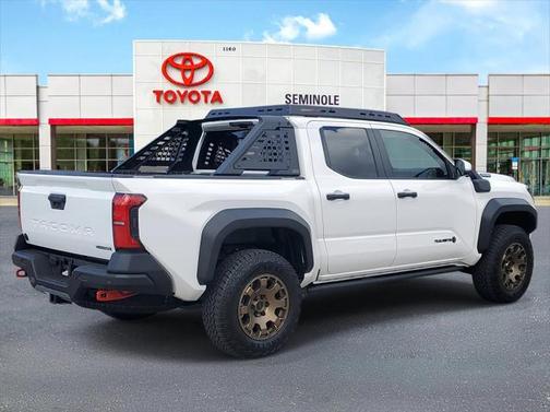 2025 Toyota Tacoma Hybrid Trailhunter