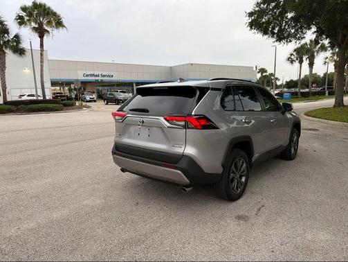 Silver Sky Metallic 2022 Toyota RAV4 Hybrid Limited