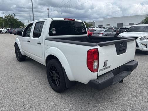 2016 Nissan Frontier S