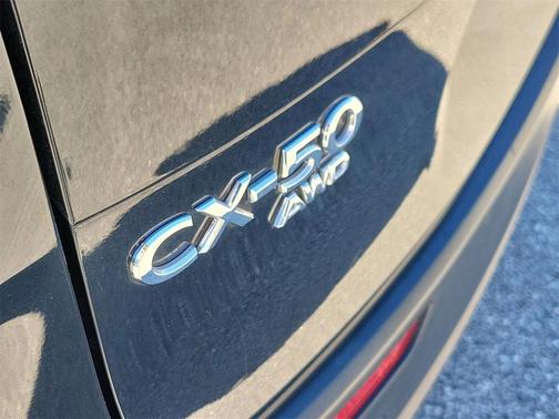 2024 Mazda CX-50 2.5 S Preferred Package