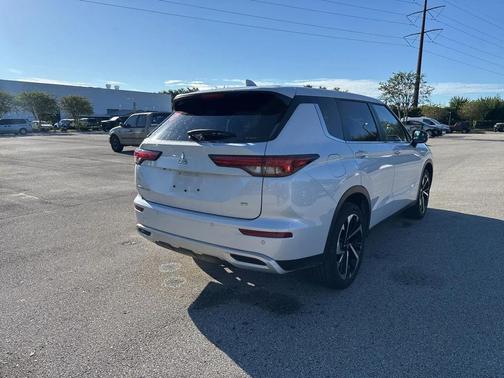 2024 Mitsubishi Outlander SE 2.5 S-AWC