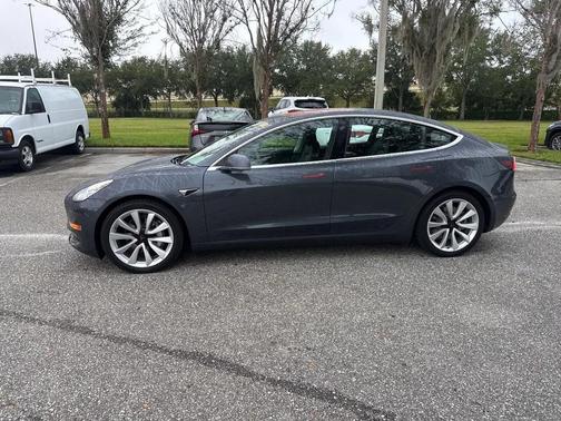 2018 Tesla Model 3 Long Range
