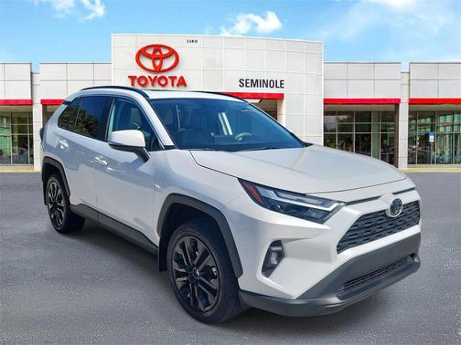 2024 Toyota RAV4 XLE Premium