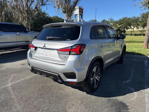 2023 Mitsubishi Outlander Sport SE