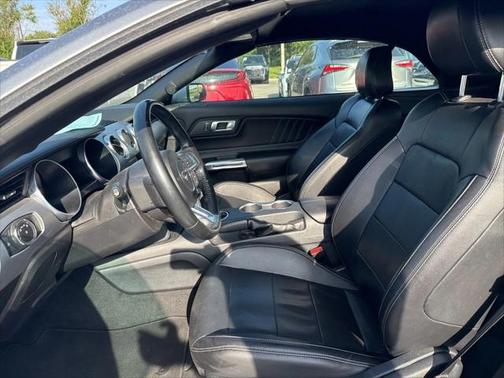 2023 Ford Mustang EcoBoost Premium