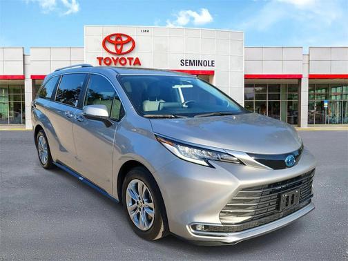 2024 Toyota Sienna Limited