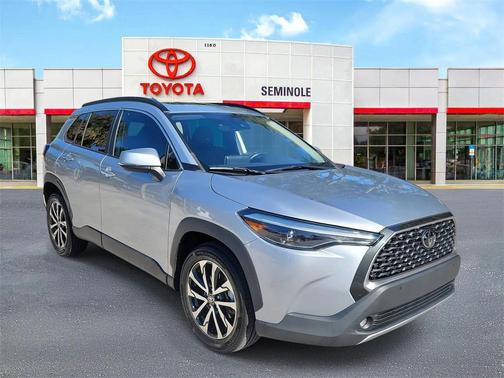 2022 Toyota Corolla Cross XLE