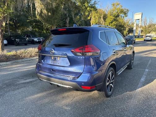 2020 Nissan Rogue SL