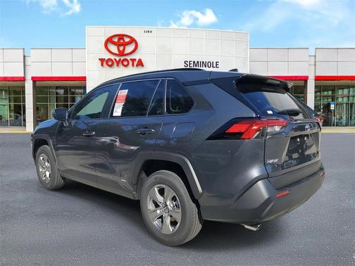 2025 Toyota RAV4 Hybrid LE