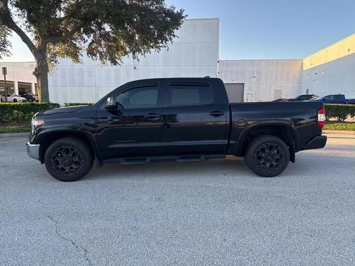 2021 Toyota Tundra SR5