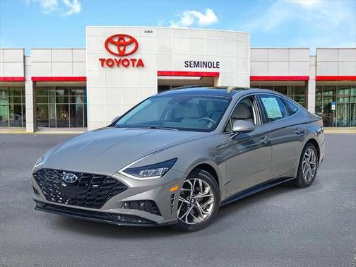2022 Hyundai SONATA SEL