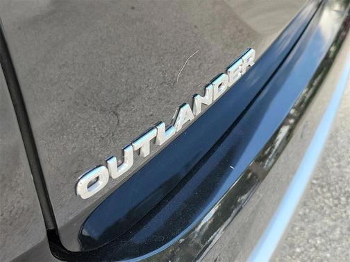 2024 Mitsubishi Outlander SE 2.5 S-AWC