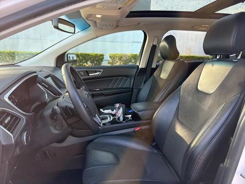 2016 Ford Edge Sport