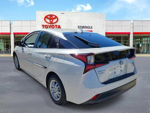 2020 Toyota Prius XLE