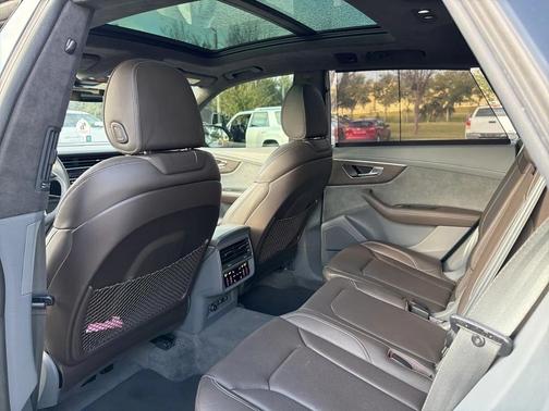 2021 Audi Q8 55 Prestige