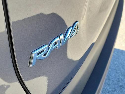2025 Toyota RAV4 Hybrid Limited