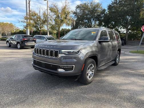 2024 Jeep Wagoneer Base