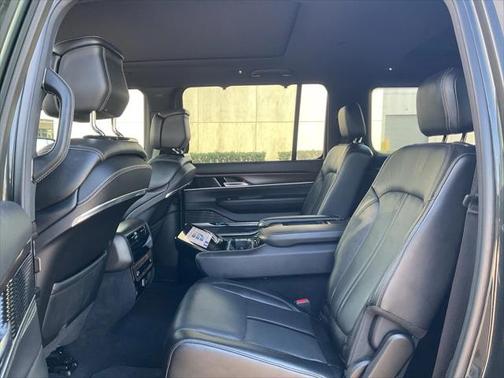2023 Jeep Grand Wagoneer 4x4