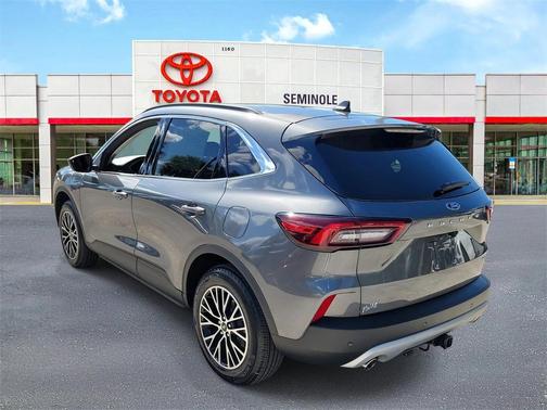 2025 Ford Escape PHEV SE