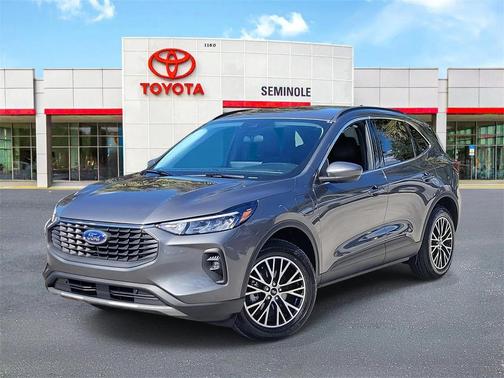 2025 Ford Escape PHEV SE