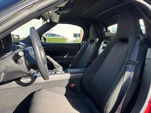 2024 Mazda MX-5 Miata Sport