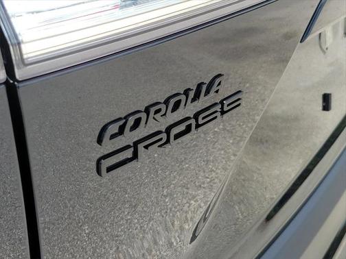 2025 Toyota Corolla Hybrid SE