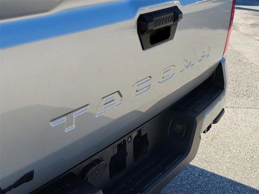 2024 Toyota Tacoma TRD Off Road