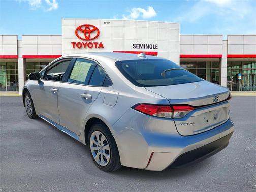 2025 Toyota Corolla Hybrid LE