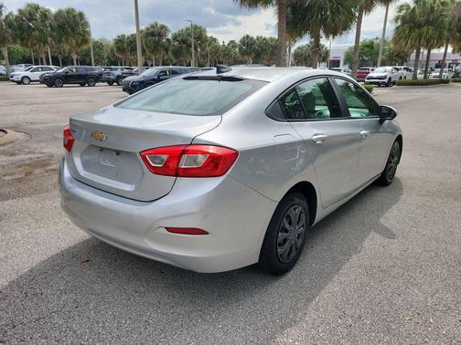 2016 Chevrolet Cruze LS Auto