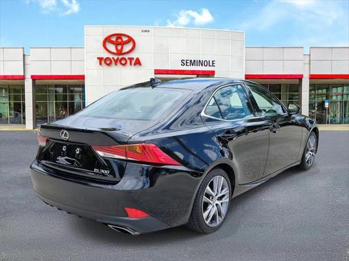 2018 Lexus IS 300 Base