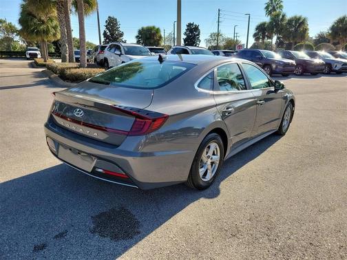 2023 Hyundai SONATA SE