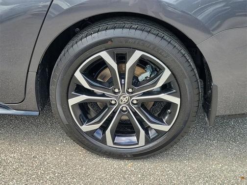 2025 Toyota Sienna Platinum 7 Passenger