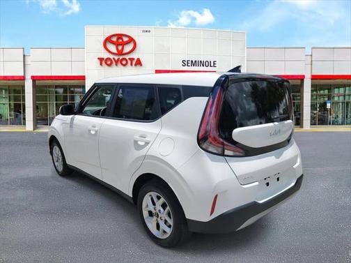 2024 Kia Soul LX