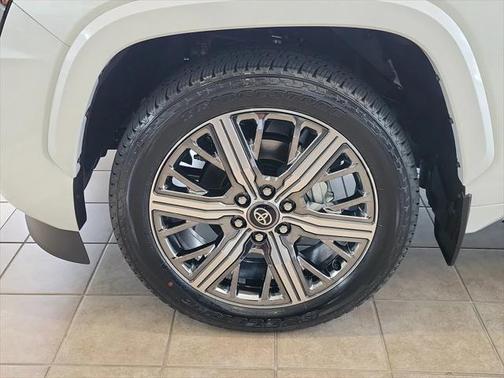 2025 Toyota Sequoia Base
