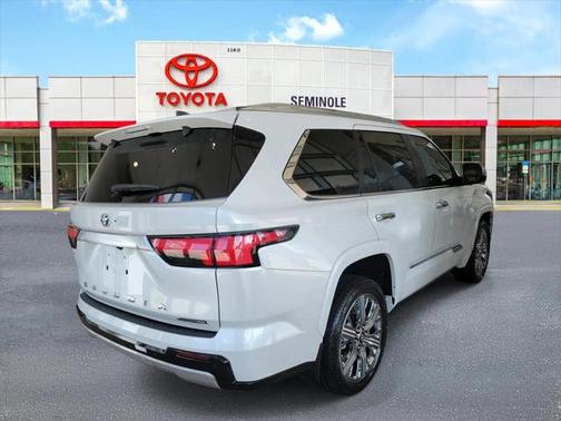 2025 Toyota Sequoia Base