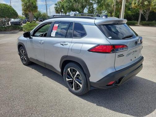 2025 Toyota Corolla Hybrid SE