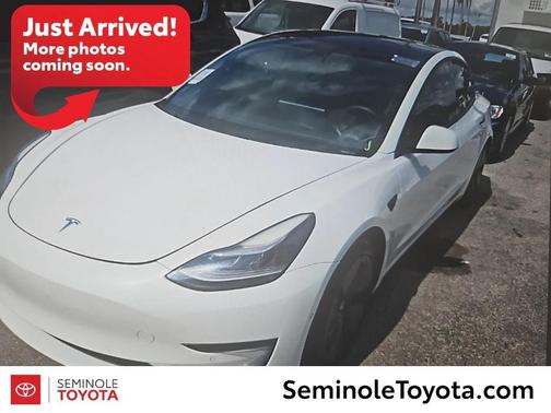 2021 Tesla Model 3 Standard Range Plus