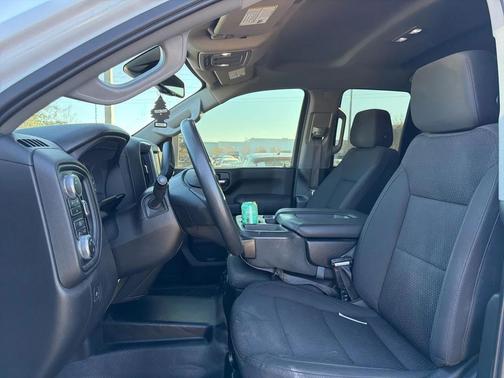 2024 GMC Sierra 2500 Pro