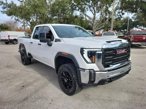 2024 GMC Sierra 2500 Pro