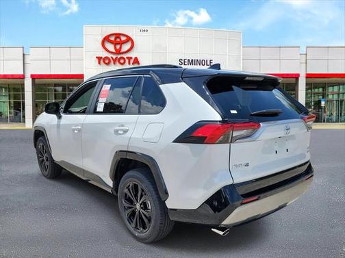 2025 Toyota RAV4 Hybrid SE