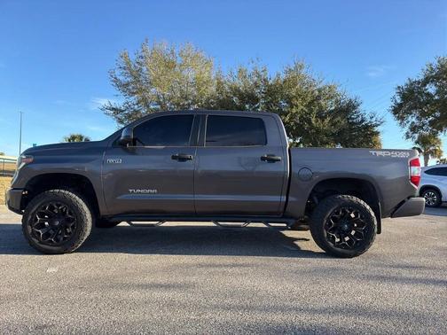 2019 Toyota Tundra SR5