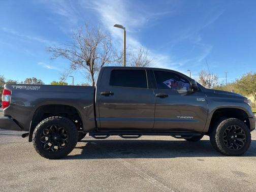 2019 Toyota Tundra SR5