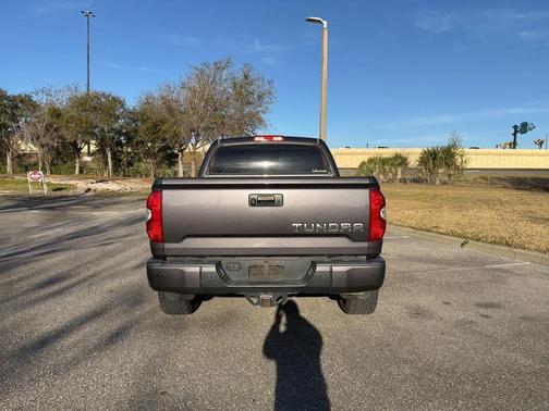 2019 Toyota Tundra SR5