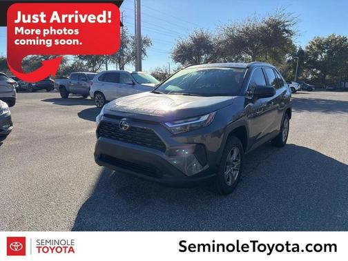 2025 Toyota RAV4 Hybrid LE