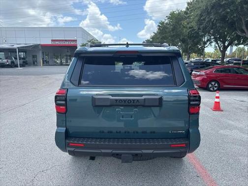 2025 Toyota 4Runner TRD Off Road