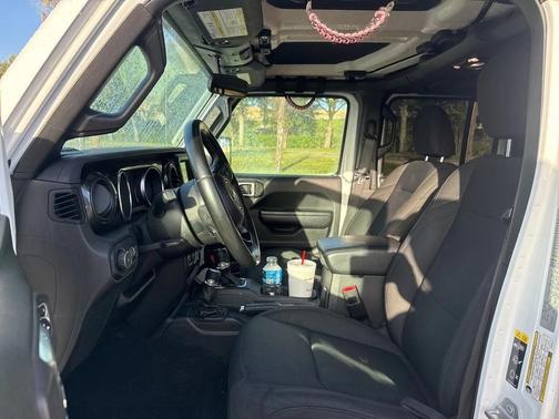 2020 Jeep Wrangler Unlimited Sport Altitude