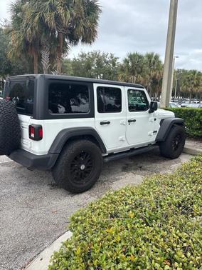 2020 Jeep Wrangler Unlimited Sport Altitude